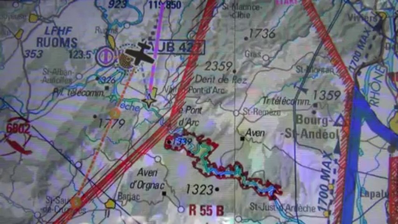 Vol Avignon - Alès - Aubenas (HD)