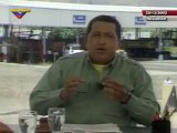 (Vídeo) Comandante Chávez Cuando hay amor de verdad uno no se va, uno se queda para siempre