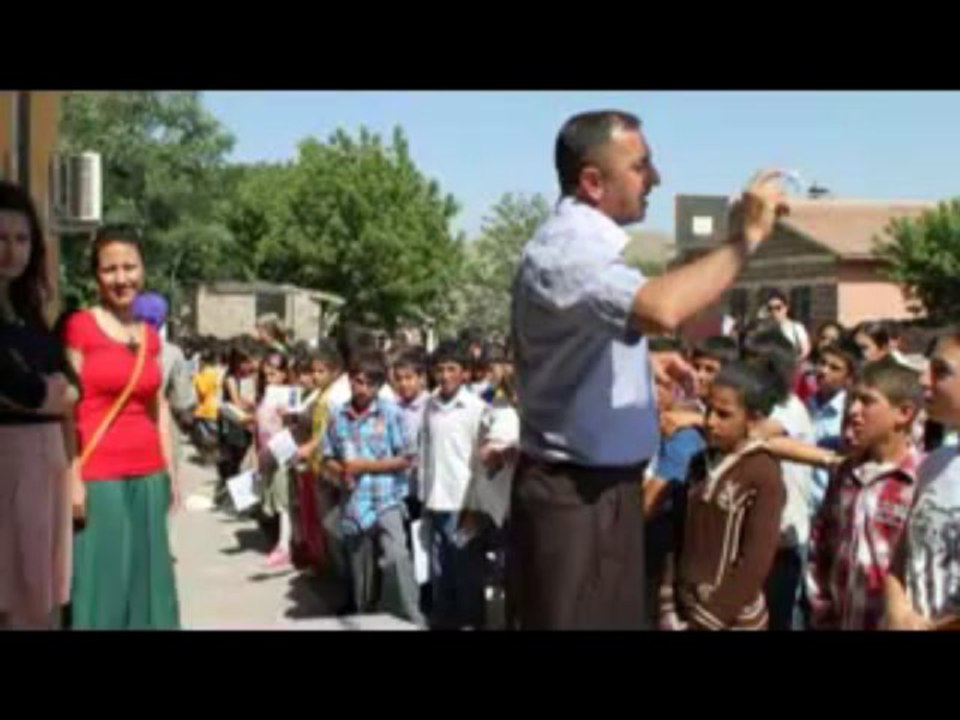 Hüseyin Gökmen - buldun bir urfalı eğlen bakalım