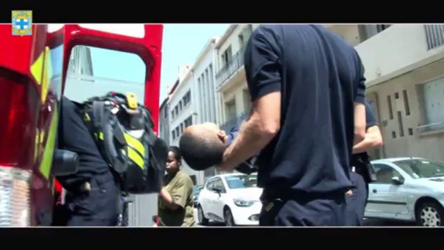 BMPM: Clip des marins pompiers de marseille, à vos côtés pour 2014.