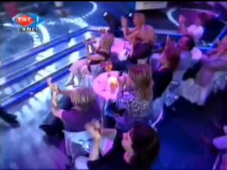 Bahadır ÖZÜŞEN-Ah le yâr yâr-turkuaz