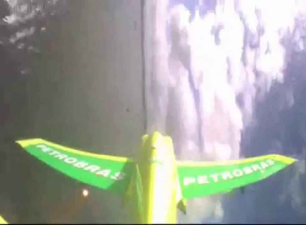 Crash d'un avion pendant une Red Bull Air Race