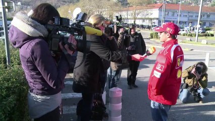 Merkel, Scudería Ferrari y fans en solidaridad con Michael Schumacher