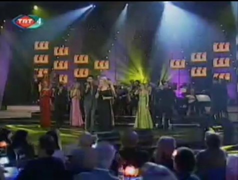 Bahadır ÖZÜŞEN*Seda GÖKKADAR-Yeni Bir Aşk Arıyorum Haberin Olsun