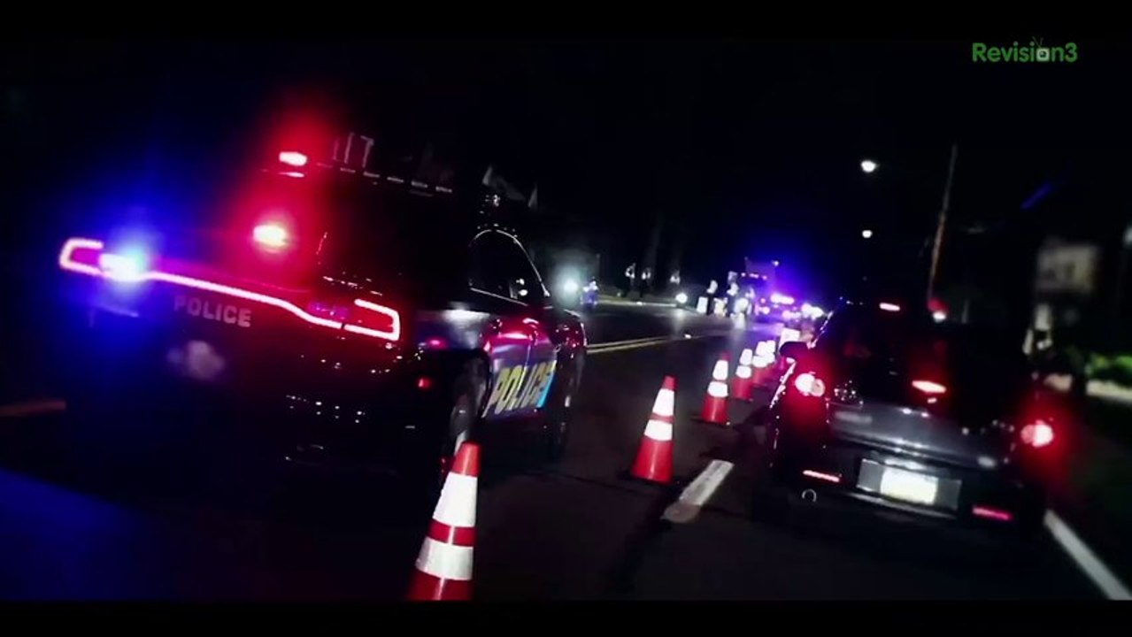 Mondays: Lighting Outside at Night, Shooting BTS & Why Does Ryan Use Little Dialogue? - Film Riot