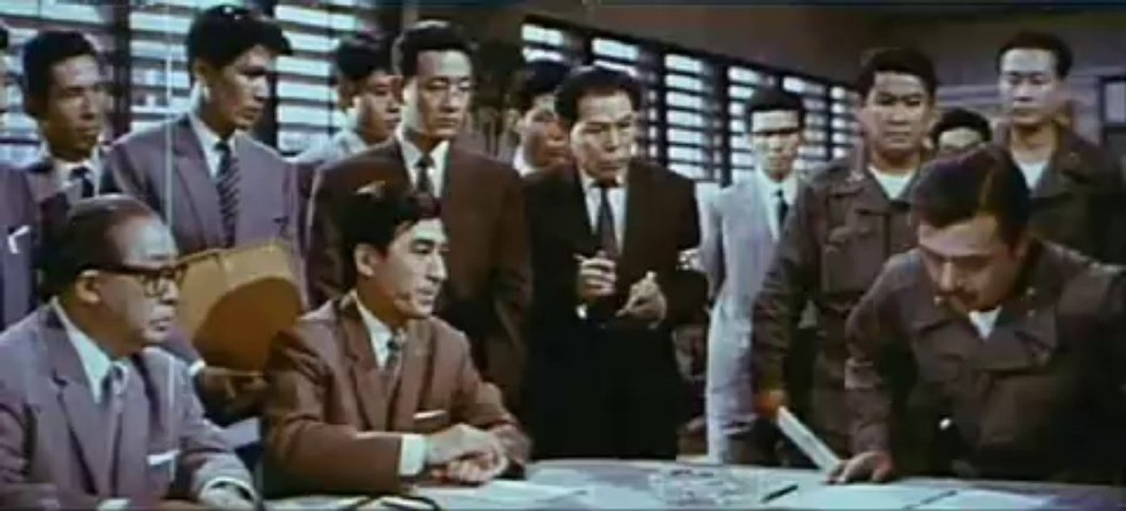 DIE RÜCKKEHR DES KING KONG - Deutscher Trailer