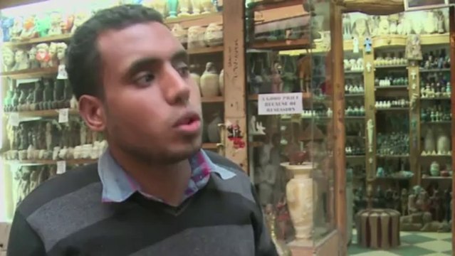 الاقصر بلد السياح تتحول مدينة اشباح