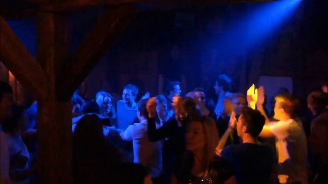 Der 27 & 28 Dezember 2013 im Tanzlokal NINA