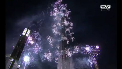 Dubai recibe 2014 con 400.000 fuegos artificiales