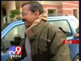 Arvind Kejriwal keeps his power promise; 50% tariff cut for usage upto 400 units in Delhi  - Tv9 Gujarat