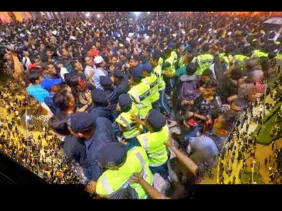 Sambutan Ambang Tahun Baru 2014 Dataran Merdeka kacau-bilau