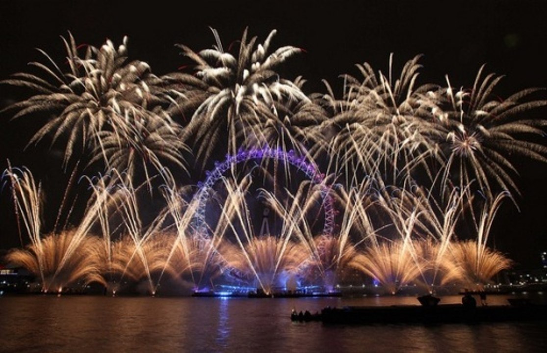Nouvel An 2014 à Londres !! Feu d'Artifice Géant