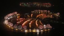 Dubai’s 2014 New Year’s Fireworks Show Is A Win - Palm Jumeirah & World Islands Fireworks
