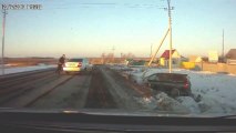 Road Rage Russe de dingue - A coup de couteau et de pelle!