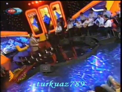 Belkıs AKKALE-Daha Senden Gayrı Âşık Mı Yoktur (1)