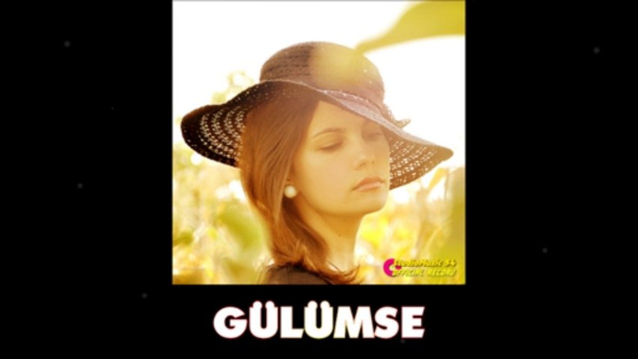 Gülümse (Sezen Aksu)