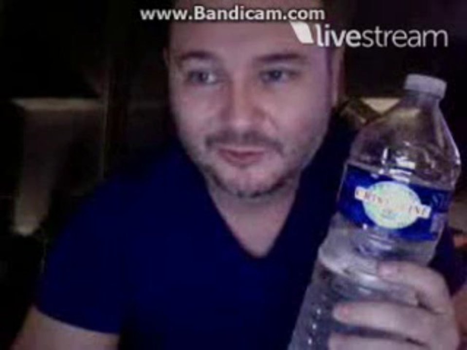 TwitCam_de_Cauet_du_30122013