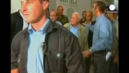 Ariel Şaron'un durumu ağırlaştı