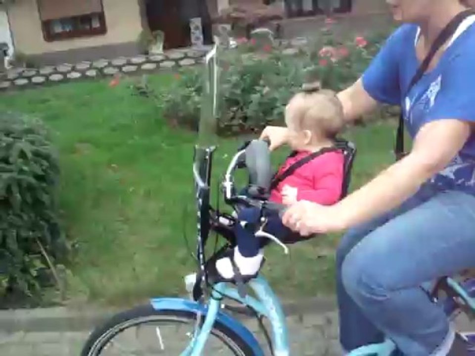 23Sept2013-Nikki op de fiets