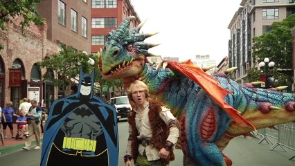 Comic Con 2013: Flatman on the Streets of San Diego