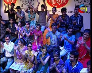 Singing is the wonderful way to express feelings,that proved only on "Zila Top-Jung Sur Ke"