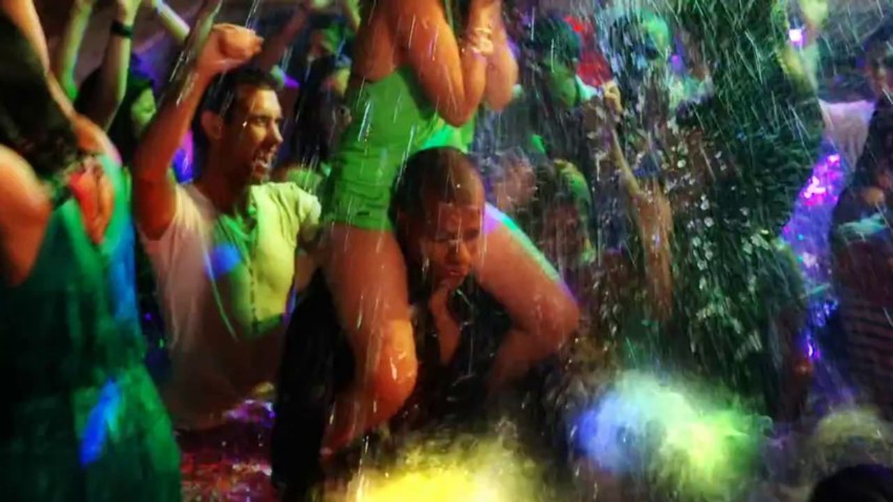 Lylloo feat Willy William - BAILA (clip officiel)