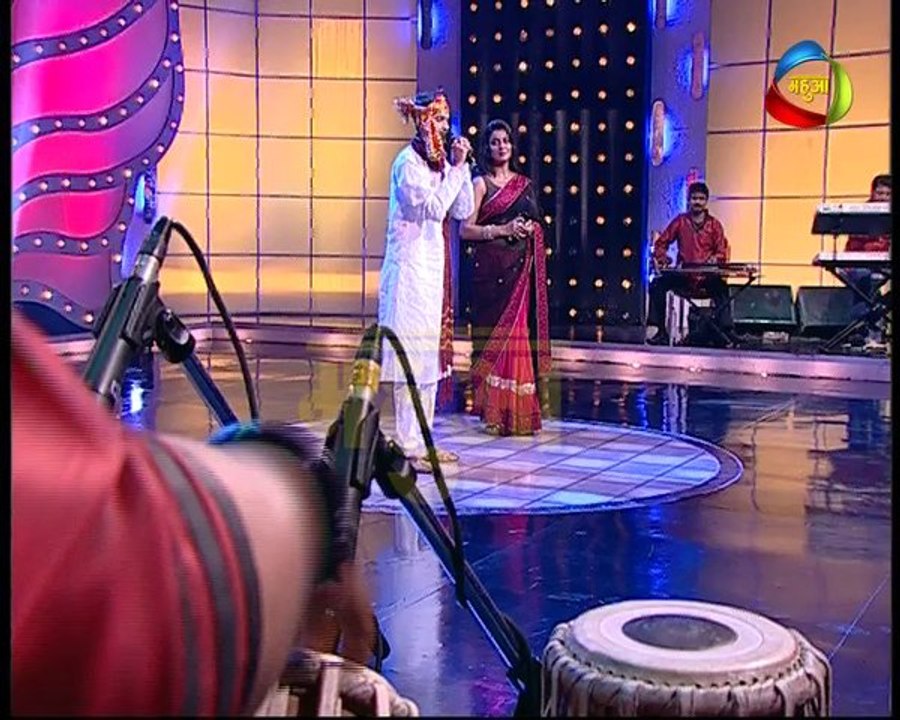 Devotional performance was presented by Tarakant Dubey.