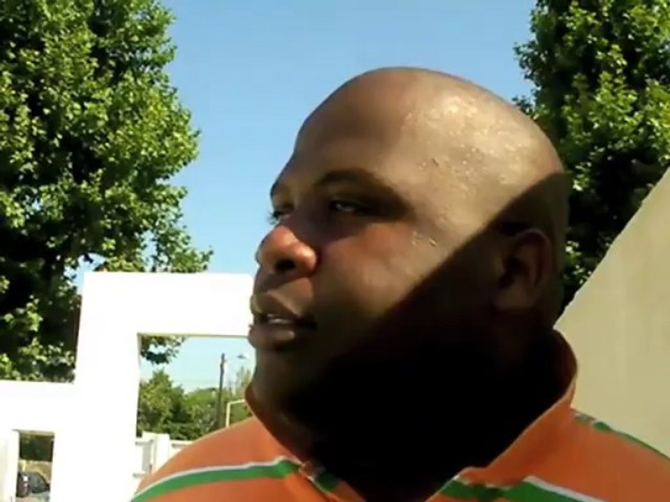 Crash de l'Airbus : les familles en quête d'informations