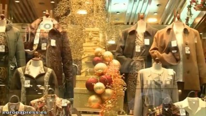 Скачать видео: Los madrileños ya disfrutan de las rebajas de invierno