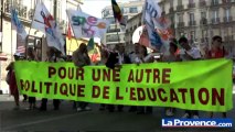 Les enseignants crient leur 