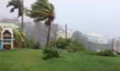 Ile de la Réunion : un Aixois filme le cyclone