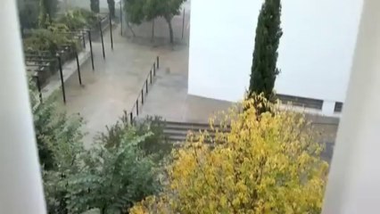 Lloviendo fuerte en Utrera