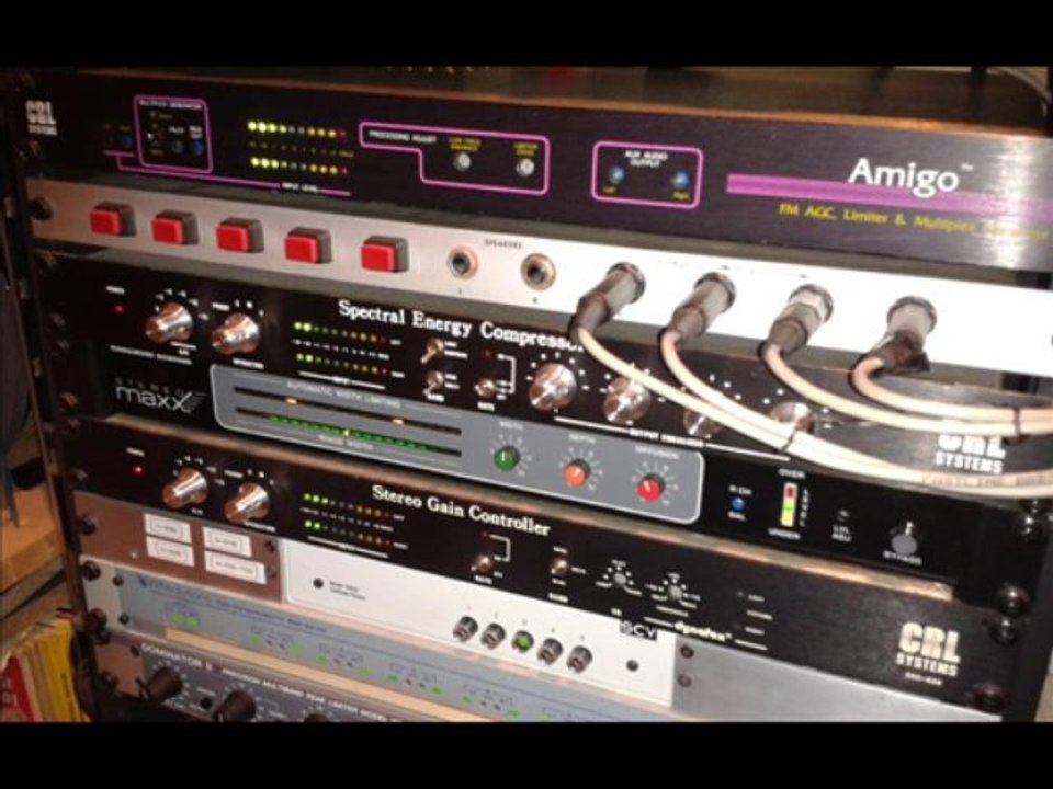 Audio test - Air chain CRL SGC800 + STEREOMAXX + CRL SEC800 + CRL AMIGO FM. The Sound By "Comp" !