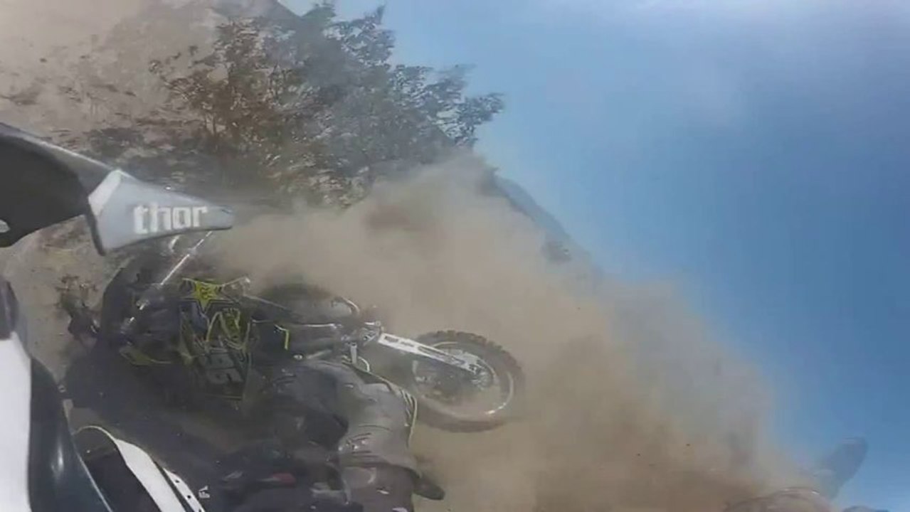 Motocross FrontFlip Crash!