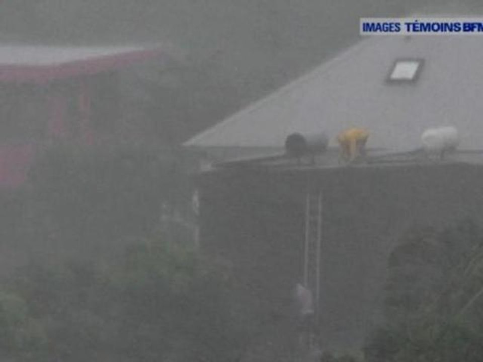 Cyclone Bejisa: La Réunion toujours en alerte rouge - 02/01