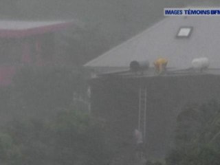 Cyclone Bejisa: La Réunion toujours en alerte rouge - 02/01