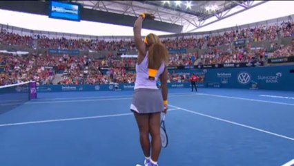Serena se impone a Cibulkova y pasa a semifinales