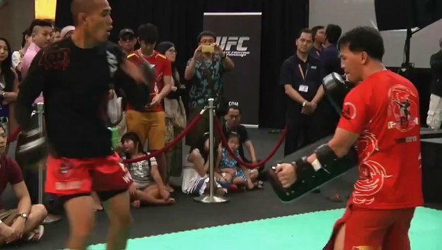 UFC Singapore: Open Workouts