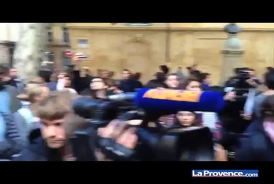 Aix-en-Provence : un rassemblement contre Marine Le Pen