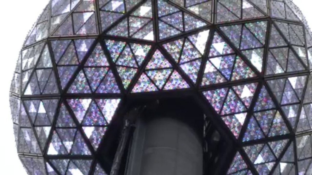 Times Square 2014 New Year's Eve Ball Lighting Test
