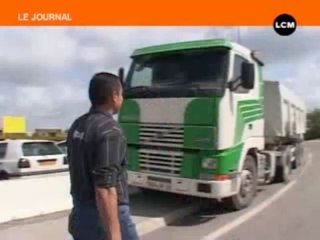 La Mède bloquée par les routiers
