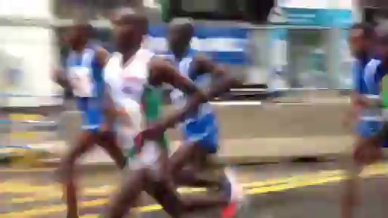 Marseille Marathon 2013 : Abel Maina mène la course
