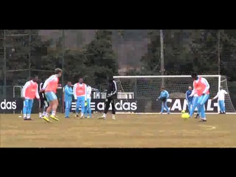 Elie Baup : les performances de Mandanda sont de qualité