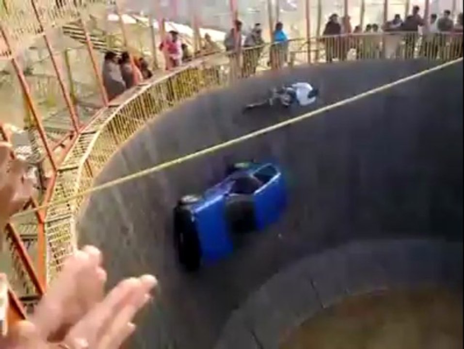 OMG!! The Well of Death