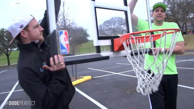 Marquer un panier du haut d'une tour de 500 pieds de Haut