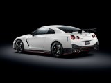 La Nissan GT-R Nismo s’attaque au circuit de Sodegaura