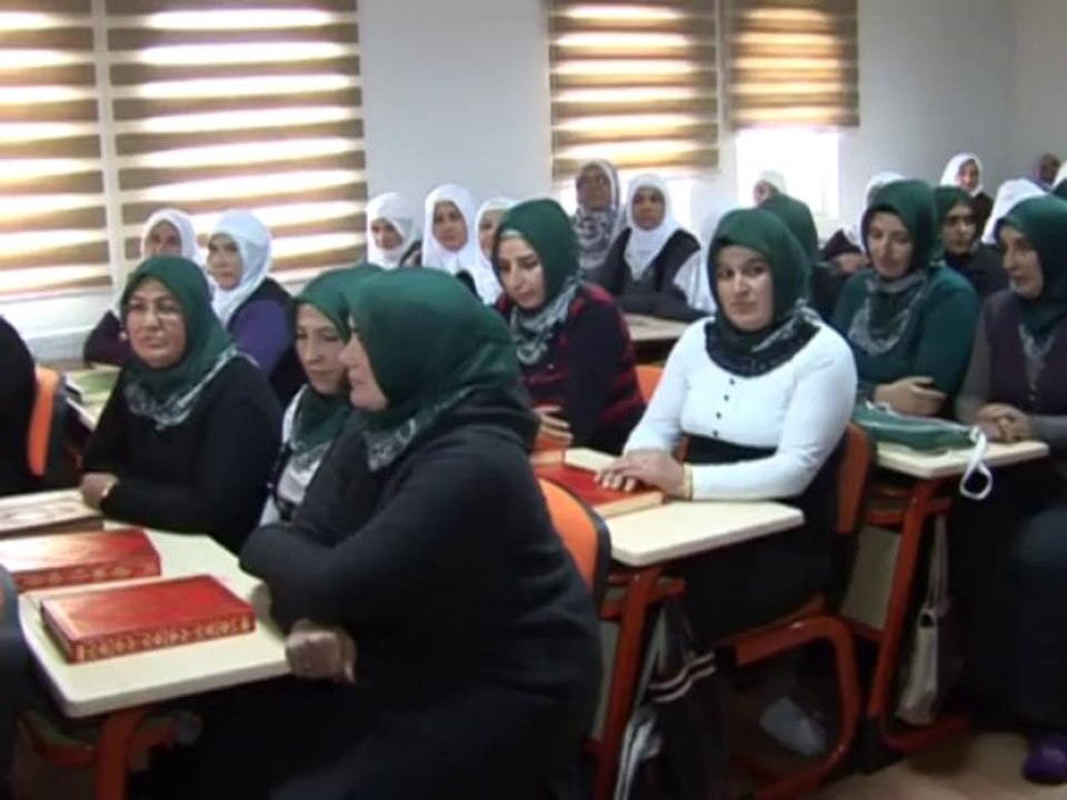 CEBİR'DE KURAN KURSU VE İKİNCİ BAHAR EVİ  AÇILDI