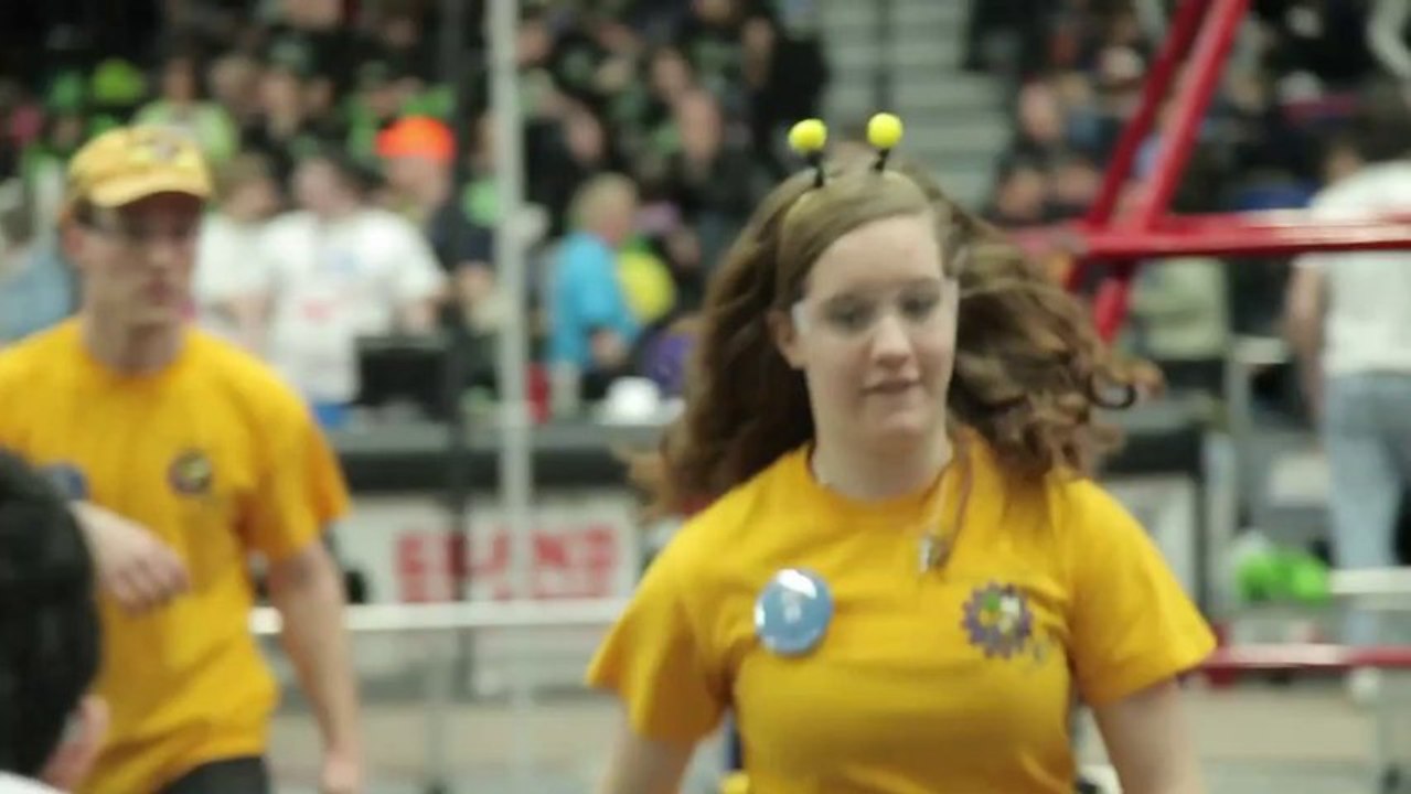 Chrysler Foundation Energizes 2014 FIRST Robotics Season w/ Nearly Quarter-Million Dollars in Grants