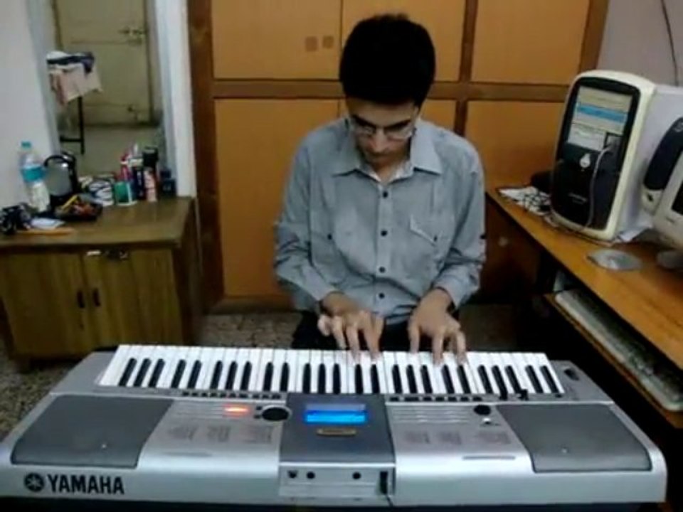 Teri Meri Prem Kahaani Instrumental