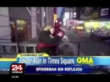 Spiderman decepciona a fanáticos: no pudo evitar caída de periodista en vivo